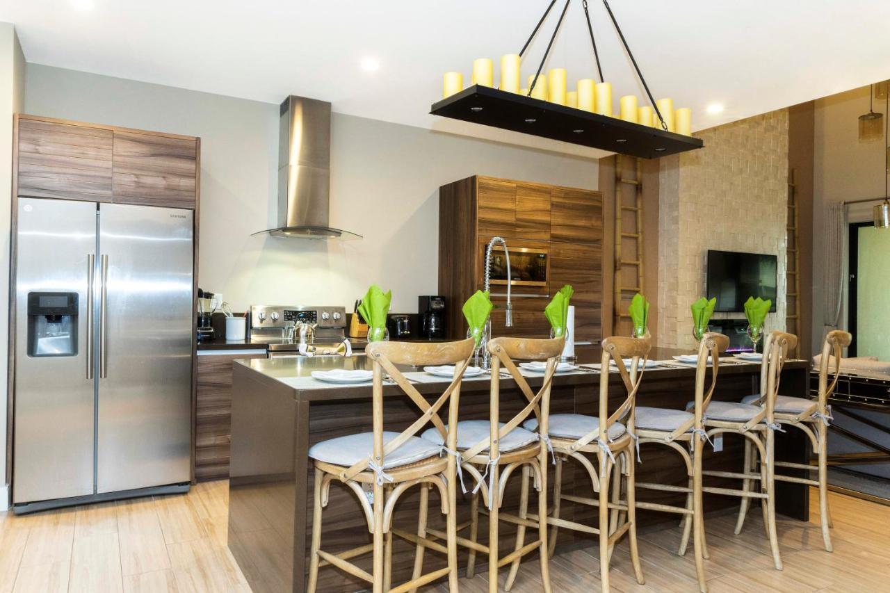 Stunning 4 Bd Close To Disney @ Magic Village Resort 7537 オーランド エクステリア 写真