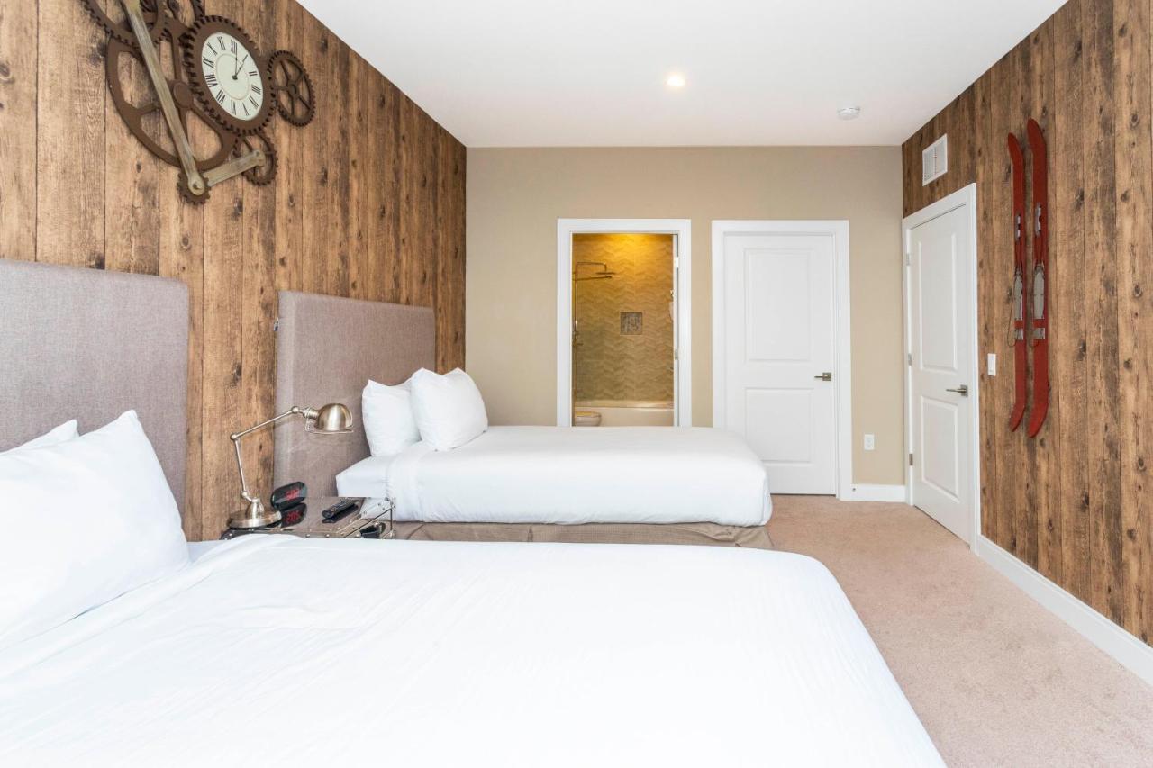 Stunning 4 Bd Close To Disney @ Magic Village Resort 7537 オーランド エクステリア 写真