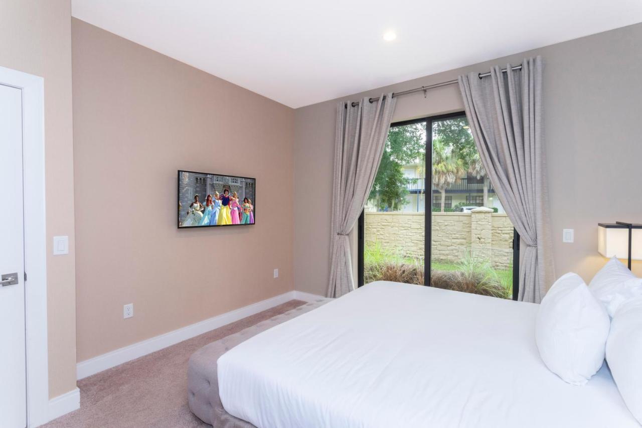 Stunning 4 Bd Close To Disney @ Magic Village Resort 7537 オーランド エクステリア 写真
