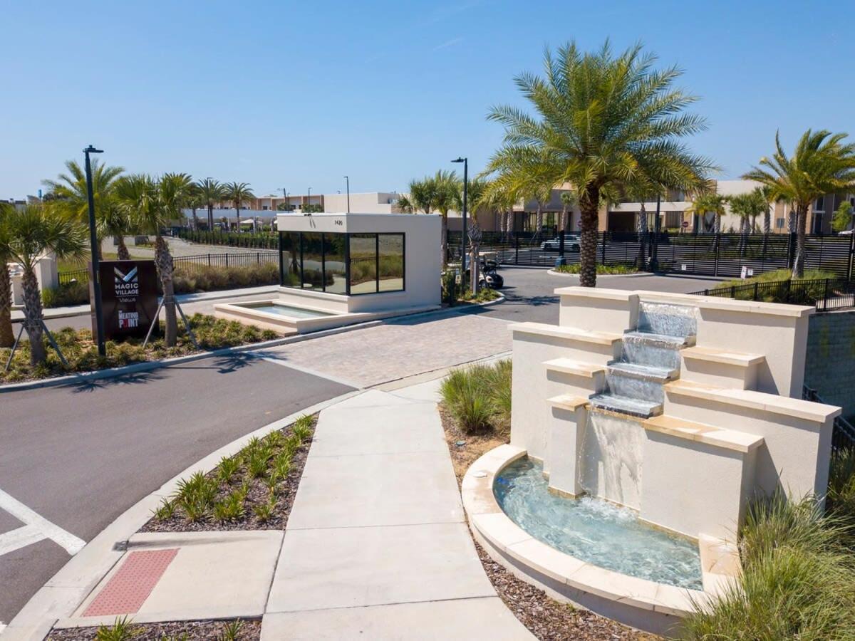 Stunning 4 Bd Close To Disney @ Magic Village Resort 7537 オーランド エクステリア 写真